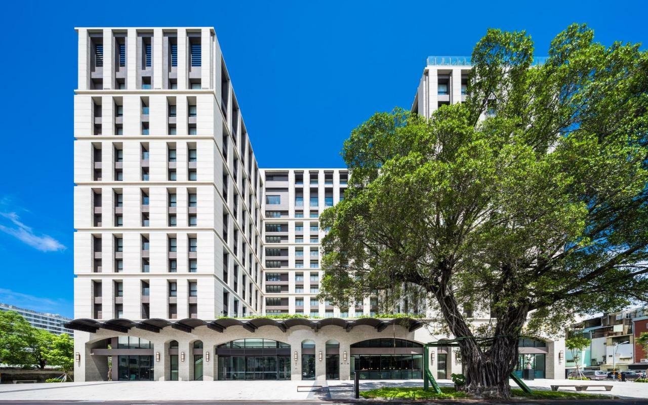 Lakeshore Hotel Тайнань Экстерьер фото