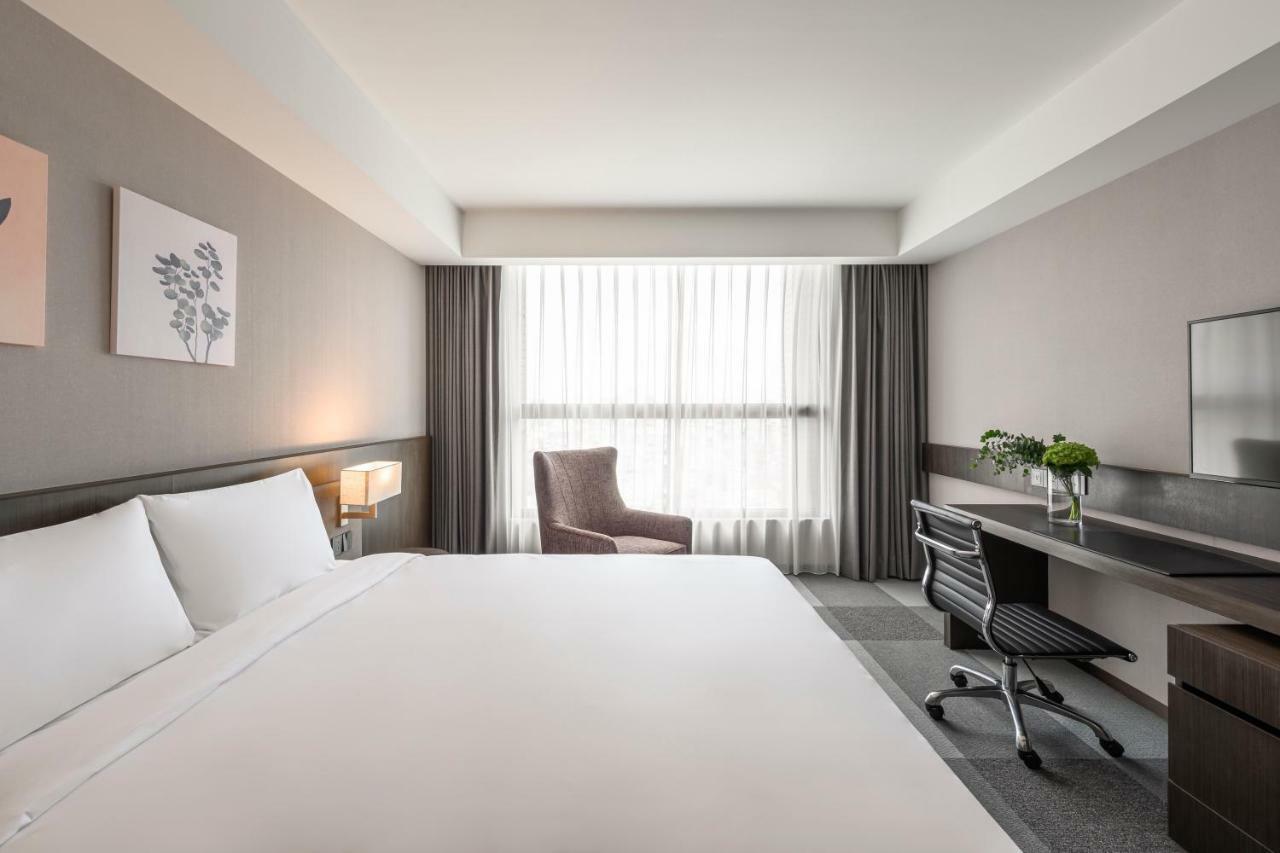 Lakeshore Hotel Тайнань Номер фото